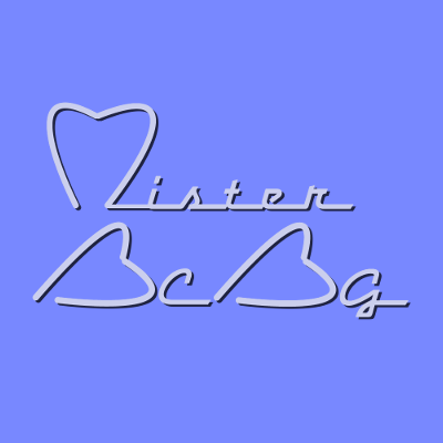 Mister BCBG Light Blue Square, par Xavier E. G. Dierick